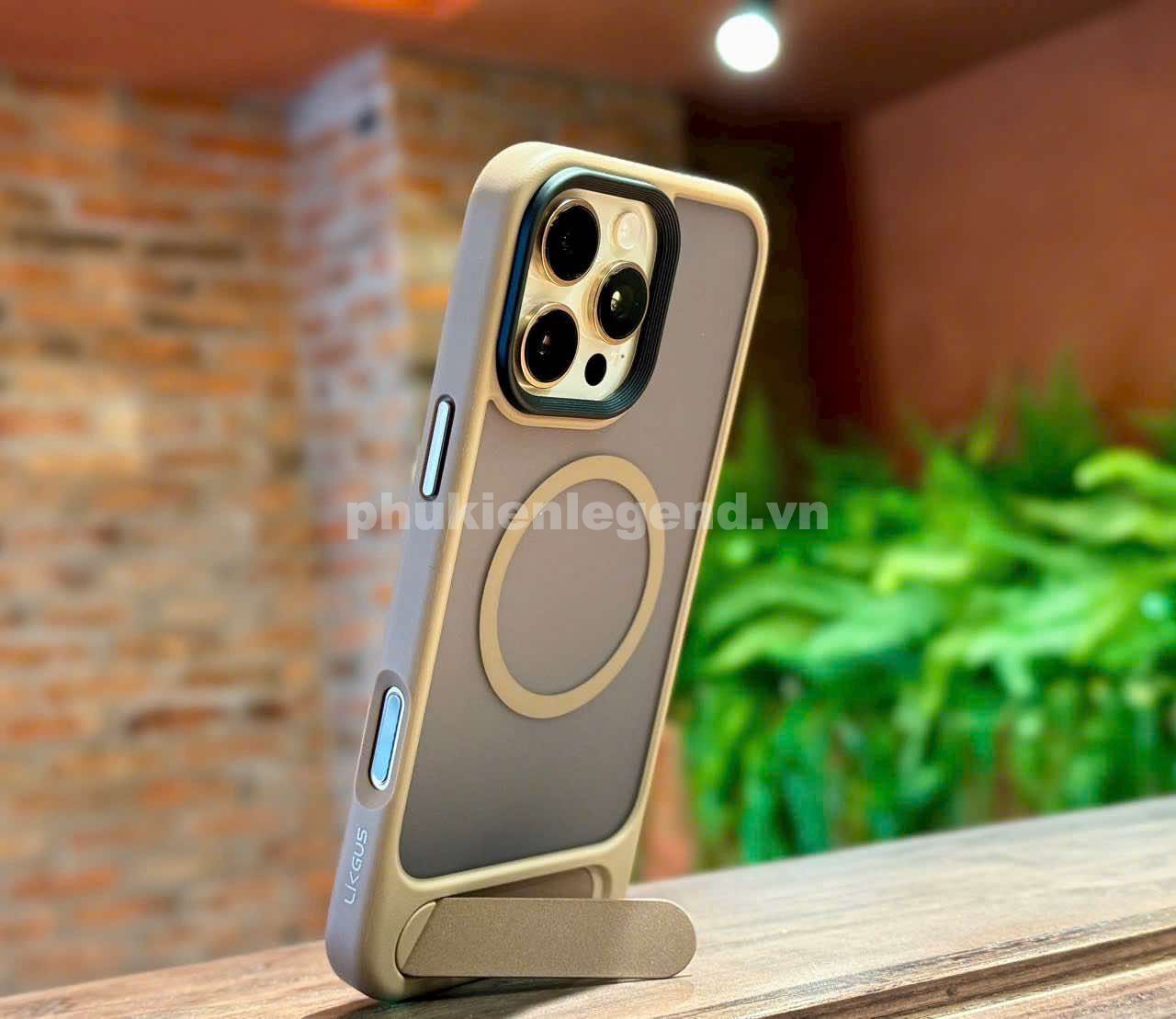 Ốp lưng cho iPhone 16 Pro hiệu Likgus VALOR hỗ trợ sạc từ , lưng nhám viền màu có giá đỡ kim loại , chống sốc chống va dập thời trang cao cấp - Hàng chính hãng