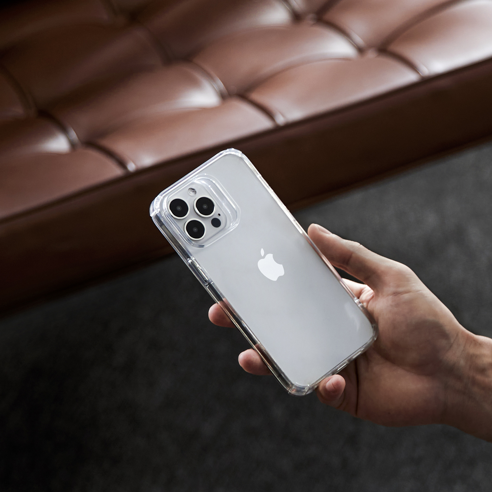 Ốp Lưng dành cho iPhone 14 / 14 Plus/ 14 Pro / 14 Pro Max ESR Krystec Clear Case Siêu Trong Suốt Chống Ố Vàng - Kèm Combo Kính Cường Lực Màn Hình và Camera- Hàng Chính Hãng