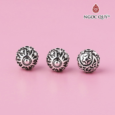 Charm tròn xỏ ngang họa tiết mặt trời ngôi sao - Ngọc Quý Gemstones