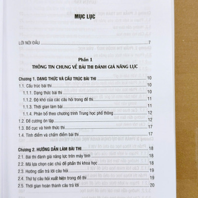 Sách - Hướng Dẫn Thi Đánh Giá Năng Lực Của Đại Học Quốc Gia Hà Nội năm 2025 (Highschool Student Assessment - HSA)