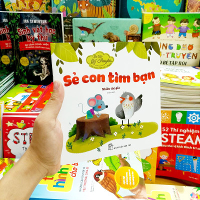Bé Tập Kể Chuyện - Sẻ Con Tìm Bạn (Tái Bản 2022)