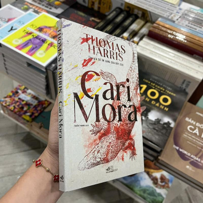 Sách - Cari Mora (Nhã Nam HCM)