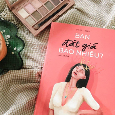 Combo 2 Cuốn Sách Bán Chạy Của Vãn Tình: Càng Bình Tĩnh Càng Hạnh Phúc + Bạn Đắt Giá Bao Nhiêu?