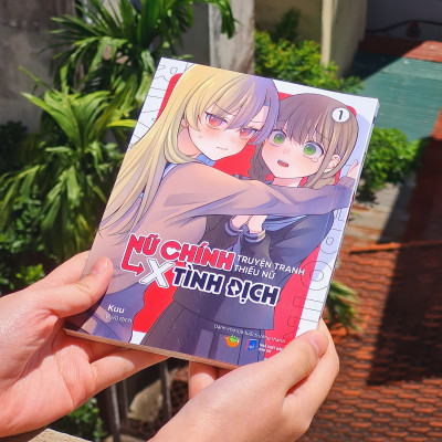 Sách - Bộ Manga - Nữ Chính Truyện Tranh Thiếu Nữ X Tình Địch: Tập 1 - 4 (Bộ 4 Tập) (Tái Bản 2025) - Tặng Kèm Postcard Bồi Cứng