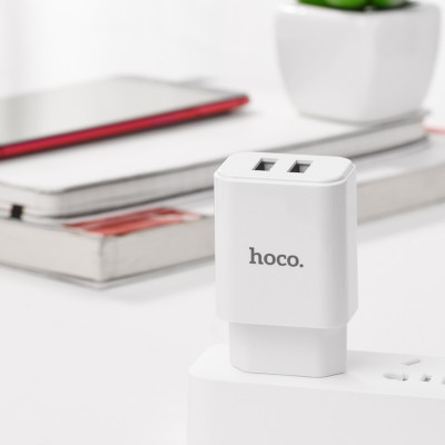 Củ Sạc Hoco C62A - 2 Cổng USB - Tặng Cáp Micro Usb - Chính Hãng