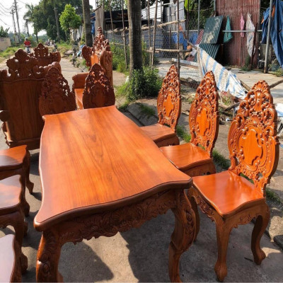 Bộ Bàn Ăn Louis Hoàng Gia Ván Tràn 8 Ghế Liền Vách Gỗ Gõ Đỏ