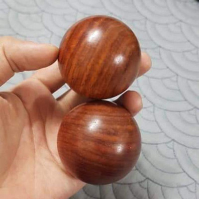 2 Bi lăn tay gỗ hương quả tròn 5 cm