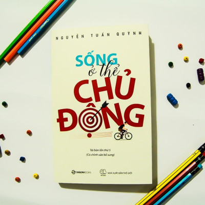 Combo 3 cuốn: Sống ở thể chủ động + Cứ bay rồi sẽ cao + Tôi, tương lai và thế giới