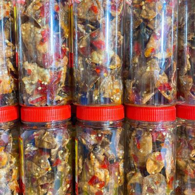 Mực rim sa tế đã chế biến ăn liền gói 100 gram là món ăn ngon ơi là ngon của shop Đặc Sản Biển Phan Thiết NGỌC DŨNG. Hạn sử dụng 6 tháng kể từ ngày đặt hàng
