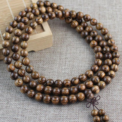 Vòng tay nam nữ 108 hạt 8 ly gỗ đàn hương da báo VG08