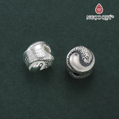 Charm bạc thái cực xỏ ngang - Ngọc Quý Gemstones