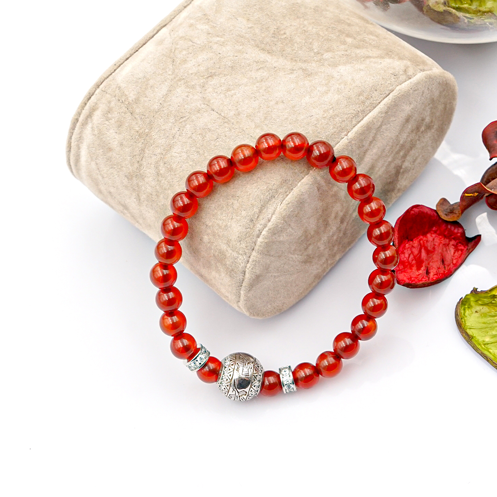 Vòng phong thủy Mã não đỏ 6 mm + Hạc