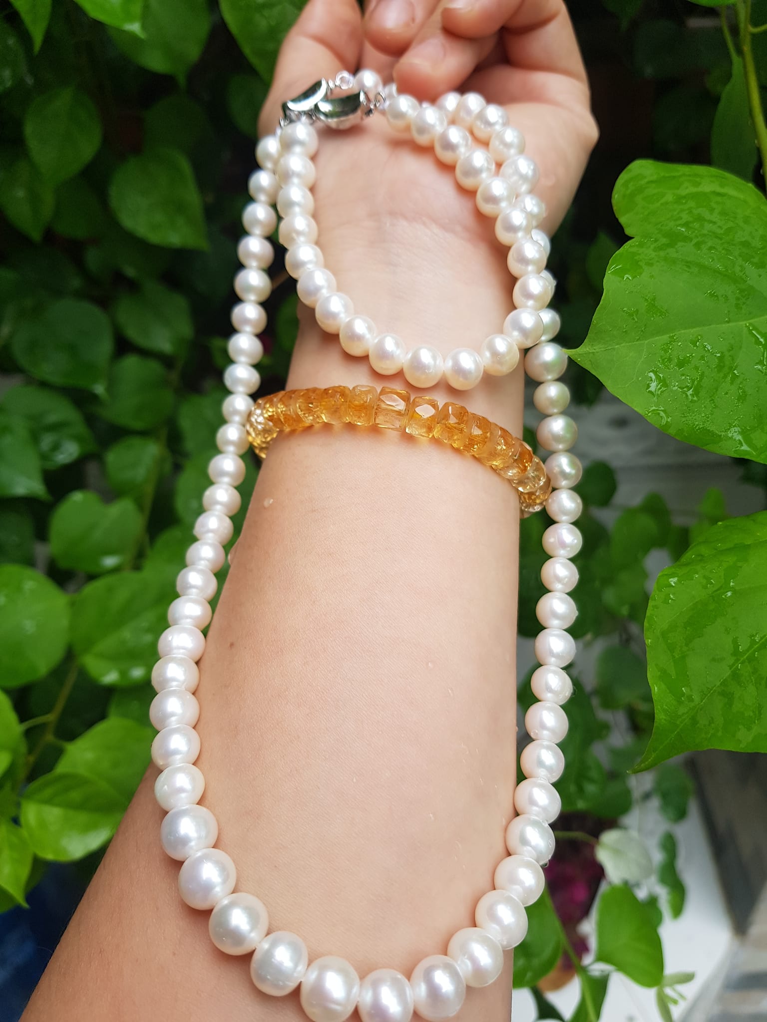 Bộ Trang Sức Ngọc Trai Trắng Bóng đẹp lắm ạ Size hạt 8mm có khoen đẹp Combo gồm cả vòng và Dây đeo cổ đẹp sang món quà ý nghĩa luôn ạ