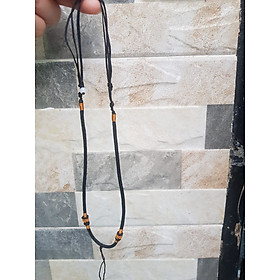 Sợi Dây ĐEN Đeo Cổ Mới Viền Họa Tiết màu Vàng 2 Bên dạng Rút đẹp  Size dây dầy 3mm x dài trồng cổ Anh Chị tự chỉnh theo ý 23cm - 30cm  Phối với mặt Phật, mặt dây chuyền nam nữ đeo được hết ạ