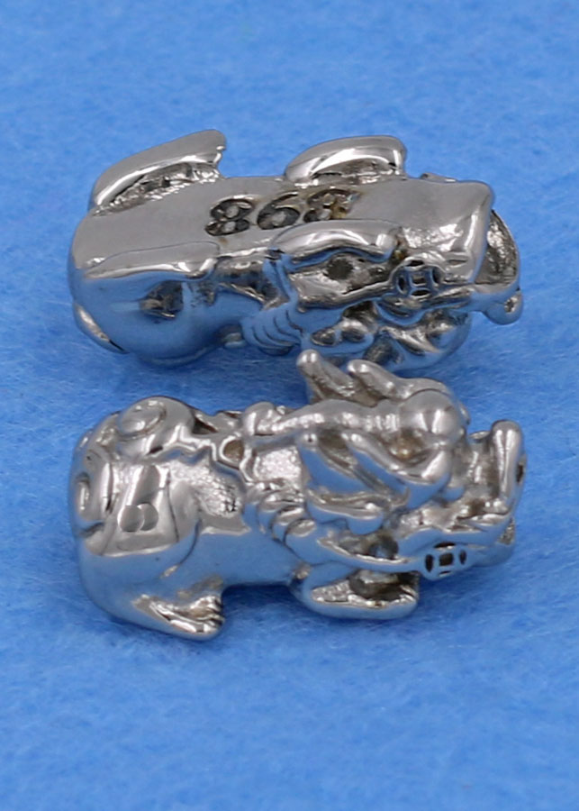 Chuỗi đeo tay thạch anh xanh dương mờ 12 ly - cẩn Tỳ Hưu inox bạc VTAXDMTHT12 - hợp mệnh Mộc, mệnh Thủy
