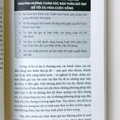 Sách - Chăm Sóc Bản Thân Thật Sự - Để Không Còn Chạy Theo Những Phương Pháp Chữa Lành Sáo Rỗng