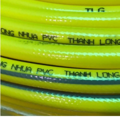 Bộ dây vòi xịt nước rửa xe, tưới cây . tăng áp 3 lần, loại 20m 206701-1 đầu đồng, cút, nối đen