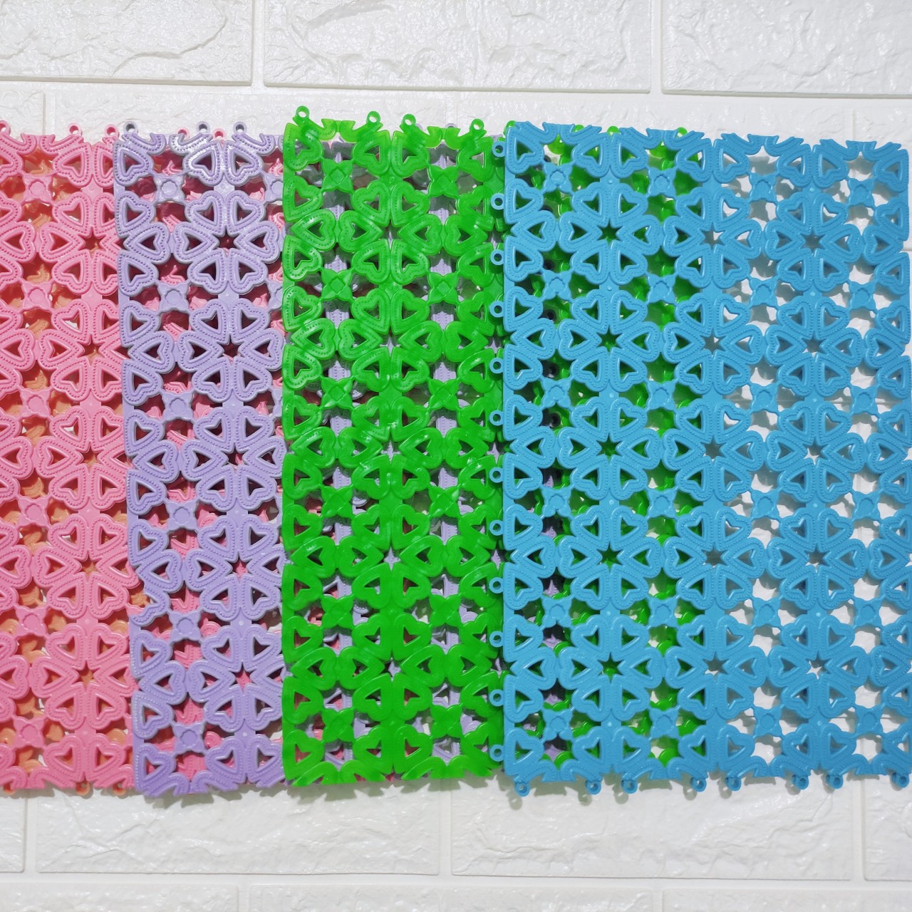 Tấm Lót Chuồng Lót Sàn Chống Trơn Trượt Bằng Nhựa Dẻo Cho Chó Mèo 20x30 Cm