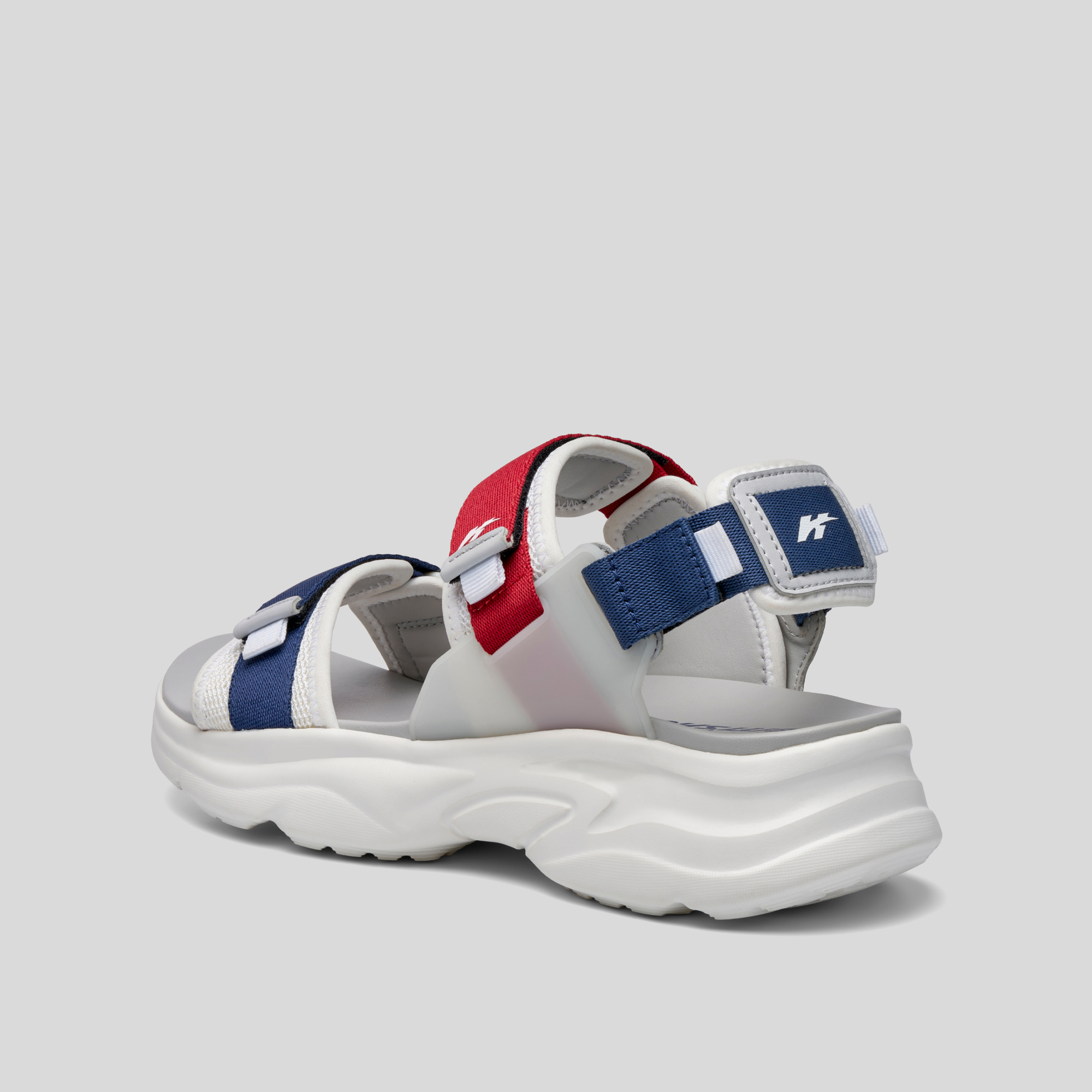 Sandals Thể Thao Nam Biti’s Hunter X Dune – Festive Edition 2K24 HEM001300TRG (Trắng)