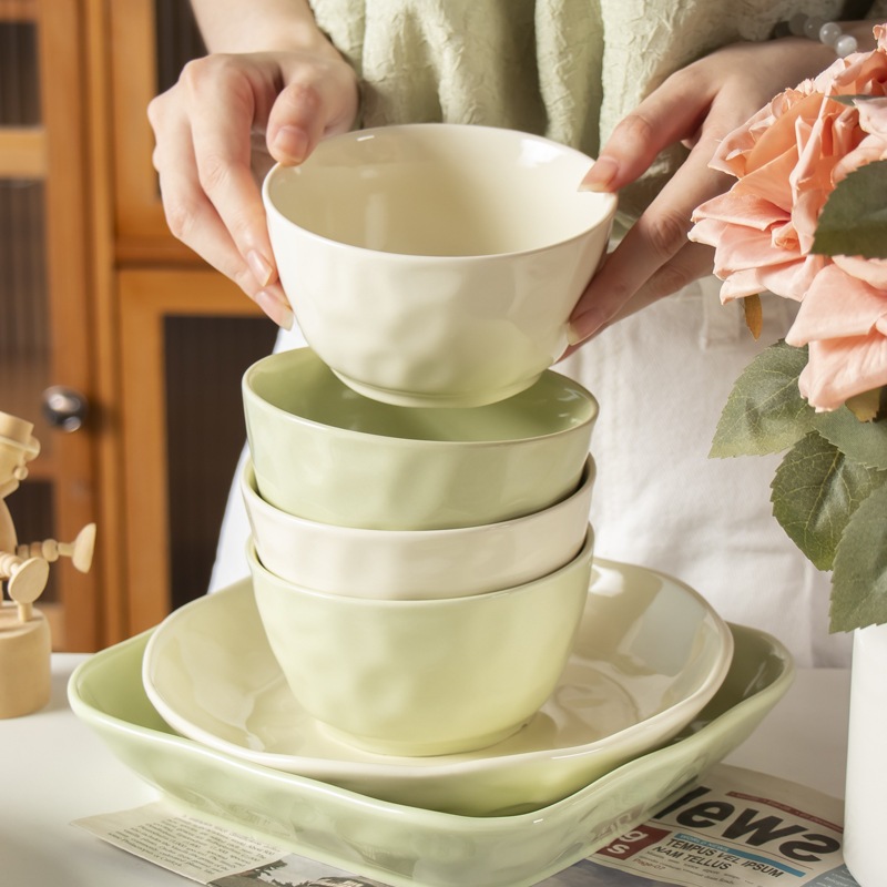 Bộ Bát Đĩa Chén Dĩa Cao Cấp Gosu Màu Kem Bơ Trang Nhã Men Sáng Bóng Sang Trọng