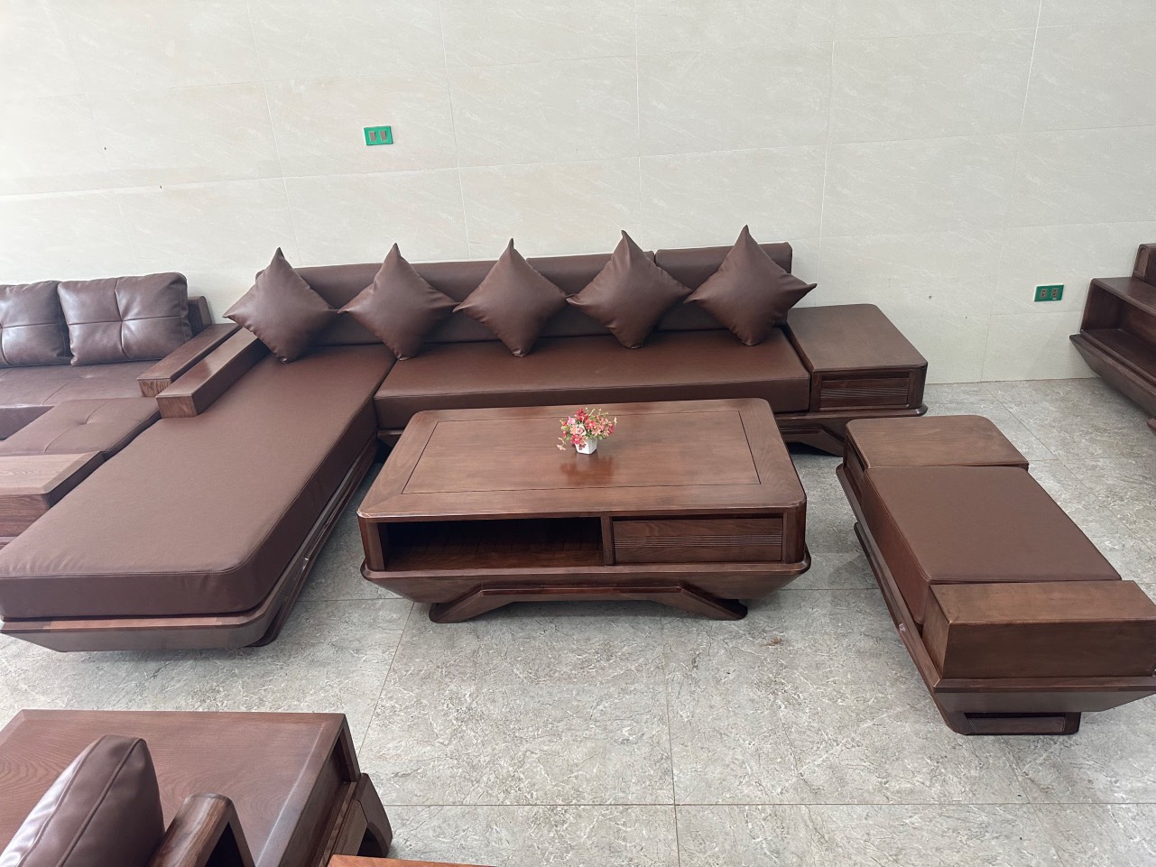 Bộ salon Gỗ Bích nệm da Tundo 3m x 2m x 80 cm