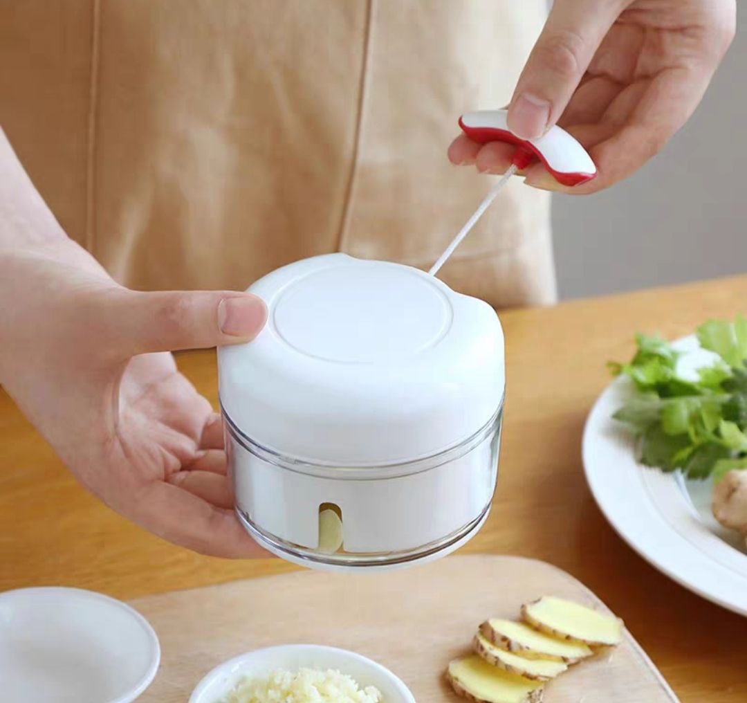 MÁY XAY TỎI GIA VỊ KÉO DÂY MINI THÔNG MINH