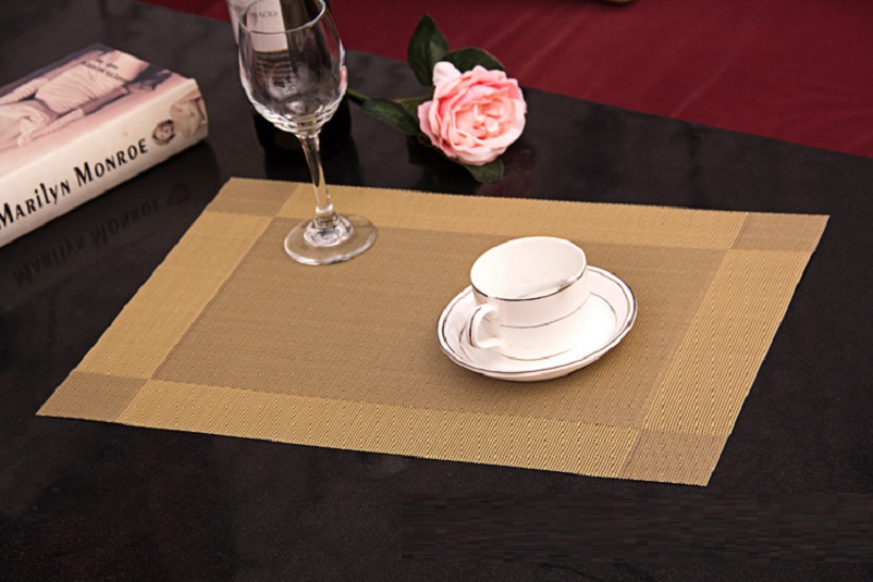 Combo 6 Miếng lót bàn chống trượt, cách nhiệt để bát đĩa Nhà của Mẹ kích thước 45x30cm - màu giao ngẫu nhiên