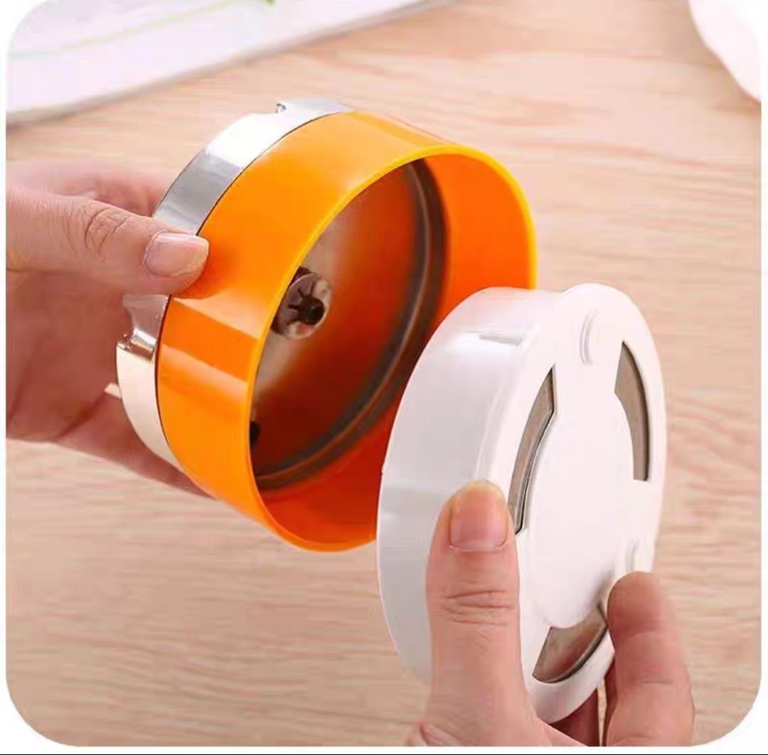 Gạt tàn nắp xoay - gạt tàn xoay chắn bụi dễ sử dụng