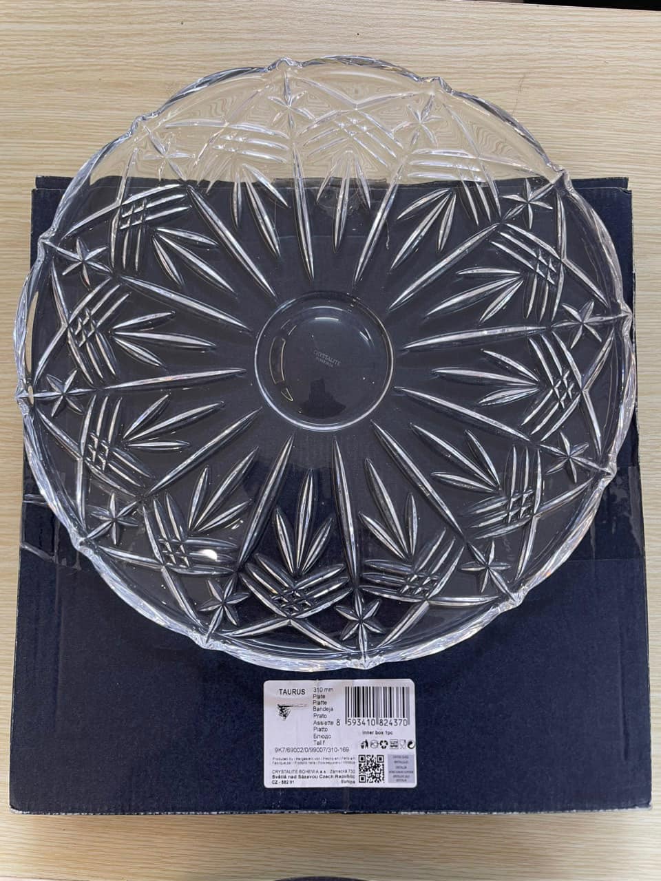 Đĩa pha lê tròn hoạ tiết Bohemia đường kính 31cm Hàng chính hãng