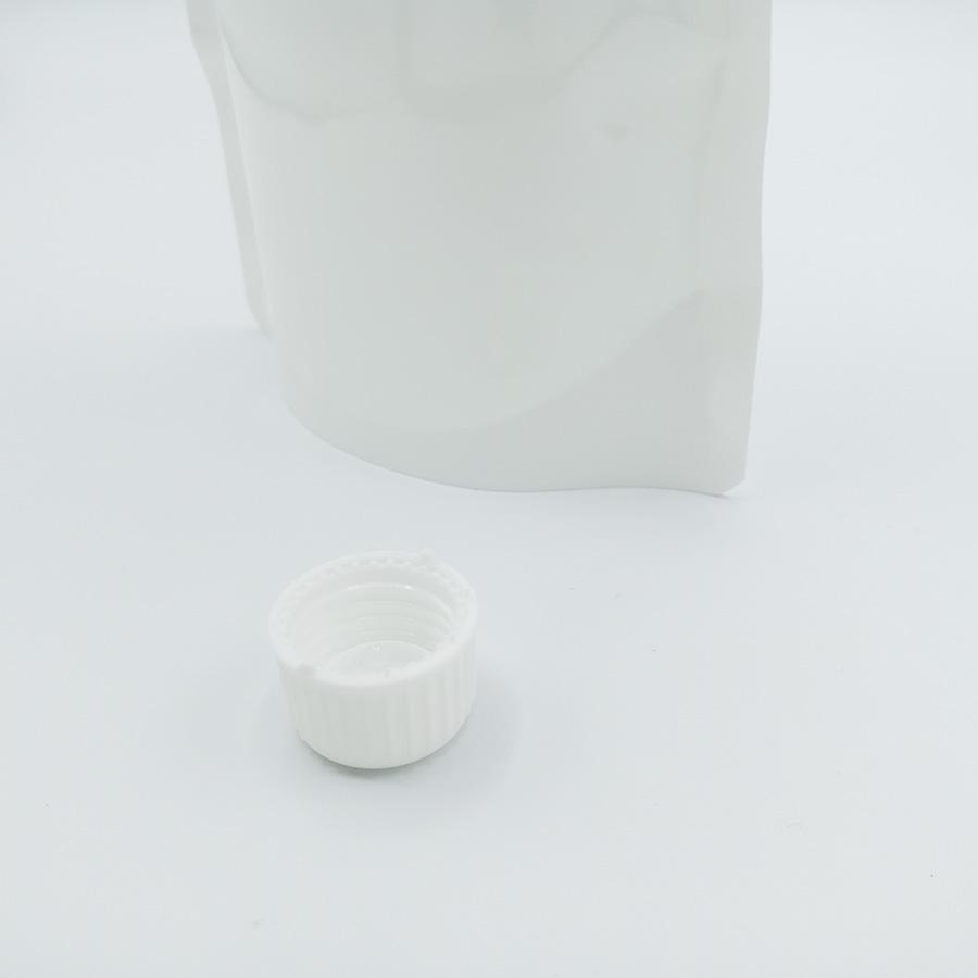 Túi đáy đứng có vòi đựng chất lỏng 500ml màu trắng sữa (50 túi)