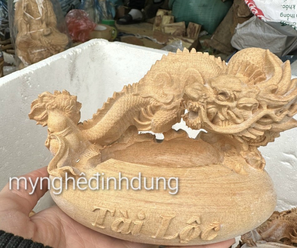 TƯỢNG GẠT TÀN TÀI LỘC PHÚ QUÝ BẰNG GỖ NGỌC AM THƠM NỨC KT 15×11×9CM