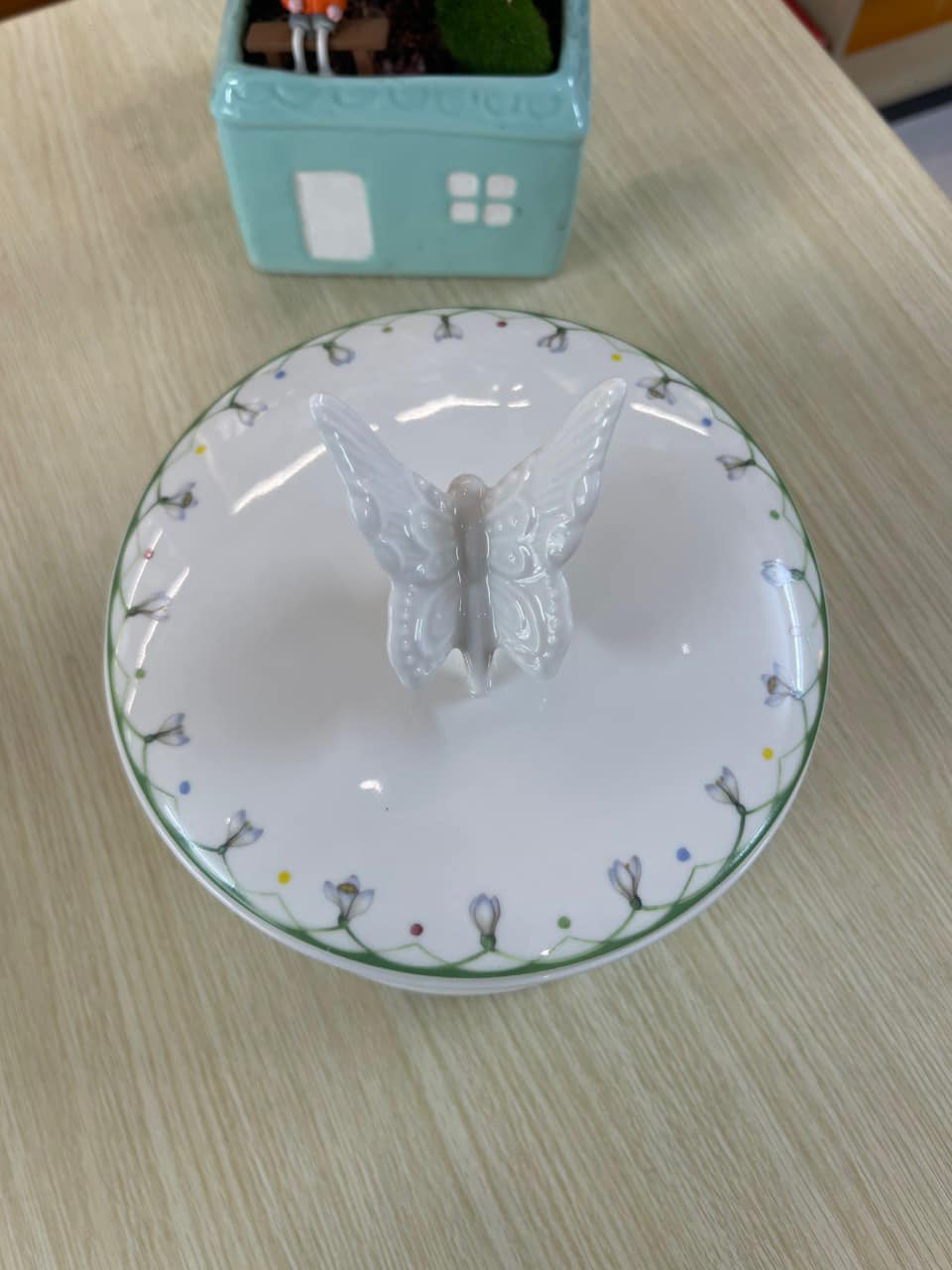 Hũ đựng gia vị/đường Villeroy & Boch Colourful Spring Box Hàng chính hãng