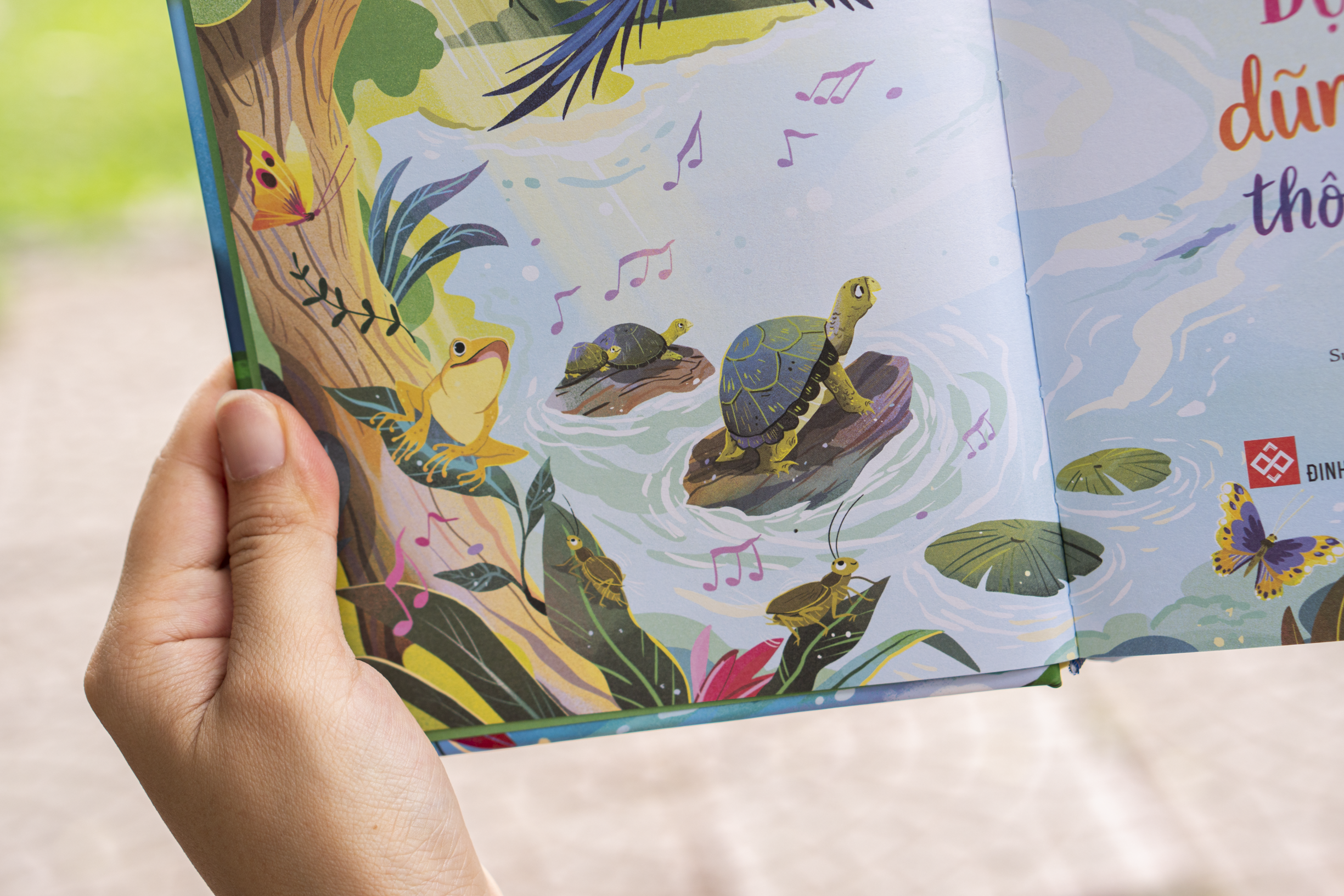 Illustrated Classics - Truyện Kể Về Các Động Vật Dũng Cảm Và Thông Minh