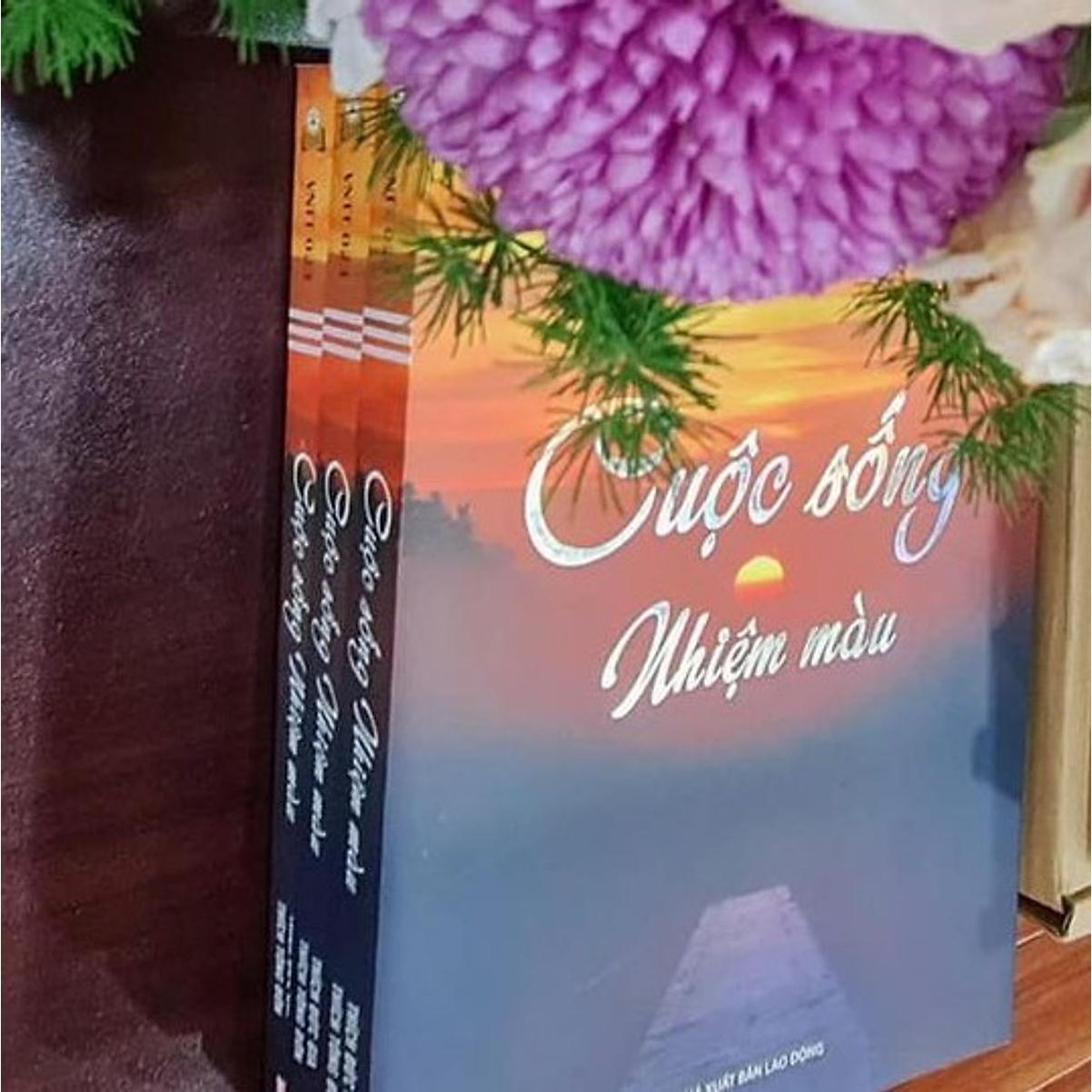 Sách - Cuộc Sống Nhiệm Màu - Vĩnh Nghiêm Book