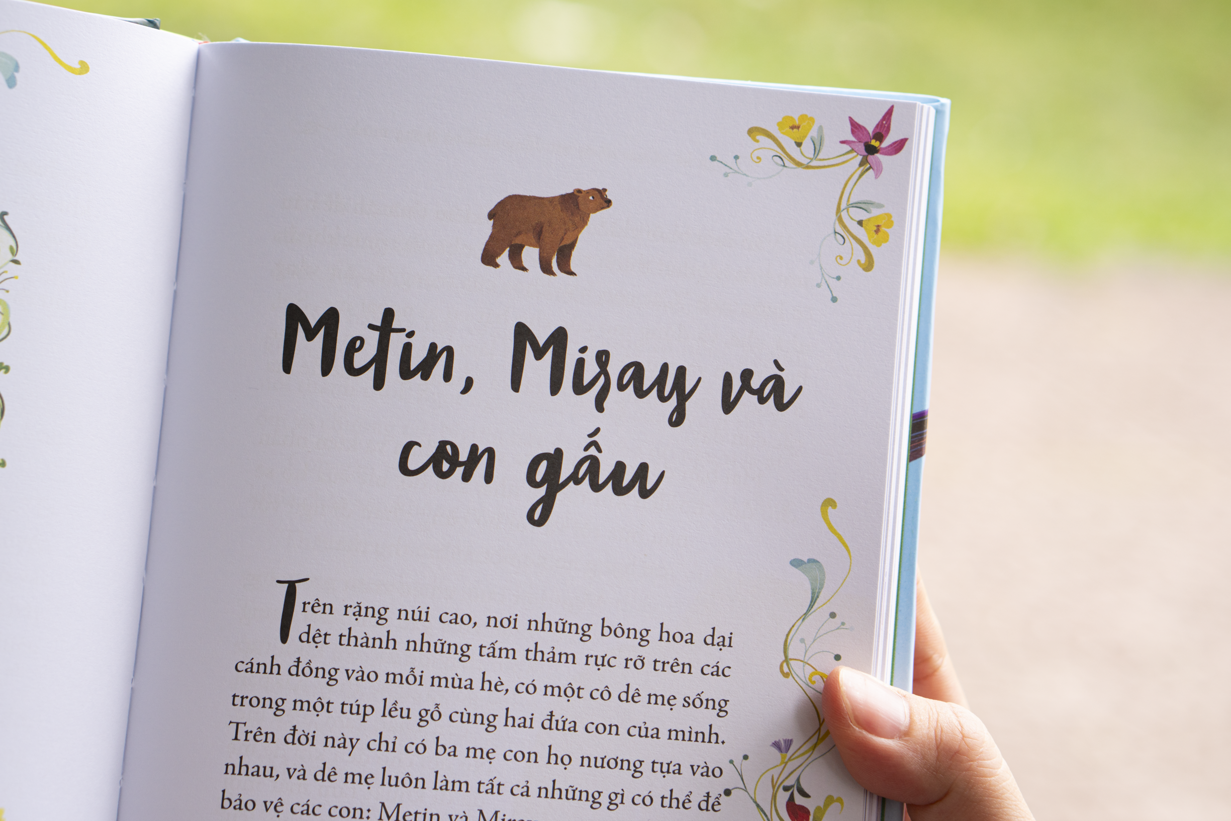 Illustrated Classics - Truyện Kể Về Các Động Vật Dũng Cảm Và Thông Minh