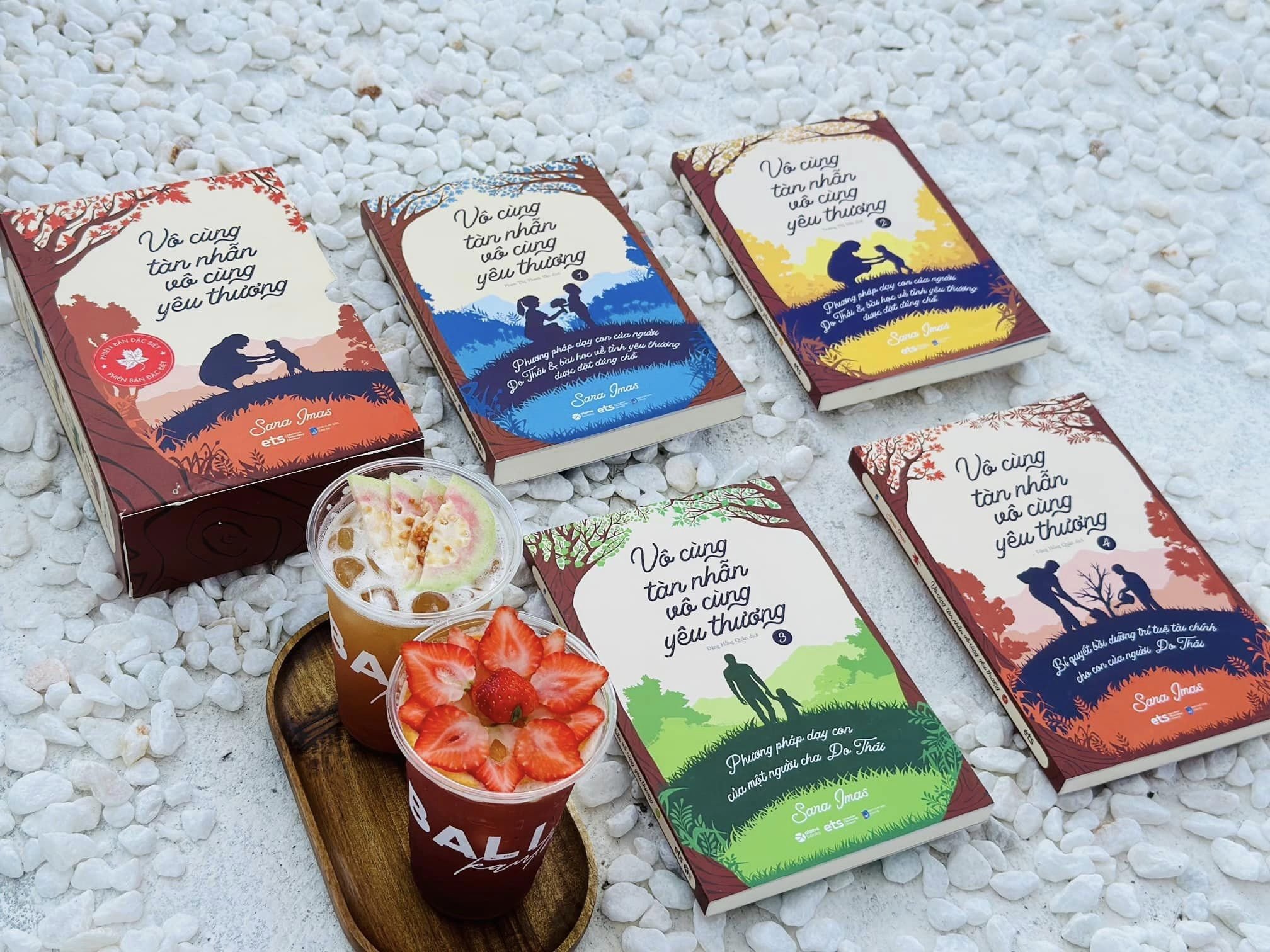 Bộ Sách - Vô Cùng Tàn Nhẫn , Vô Cùng Yêu Thương ( Bản đặc biệt )