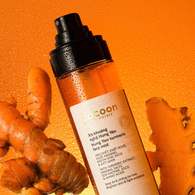 Xịt khoáng nghệ Hưng Yên Cocoon 130ml giúp sáng da và chống oxy hóa thuần chay
