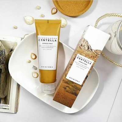 Bộ 3 sản phẩm dưỡng da Skin1004 Madagascar Centella bao gồm Sữa rửa mặt 125ml + Toner 200ml + Serum 100ml ( Tặng 1 Mask Sexylook)