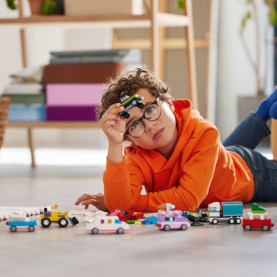 Đồ Chơi Lắp Ráp Bộ Gạch Chi Tiết Chủ Đề Phương Tiện Xe LEGO CLASSIC 11036 (900 chi tiết)