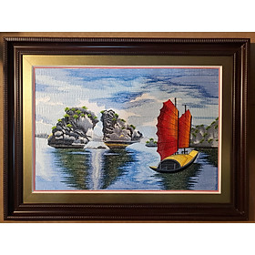 Tranh thêu – Hòn trống mái Vịnh Hạ Long
