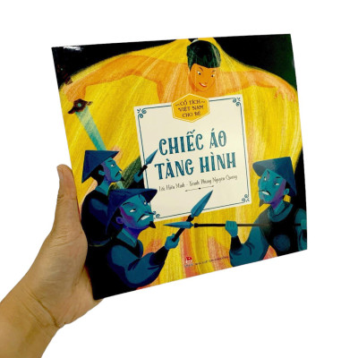 Cổ Tích Việt Nam Cho Bé - Chiếc Áo Tàng Hình (Tái Bản 2022)
