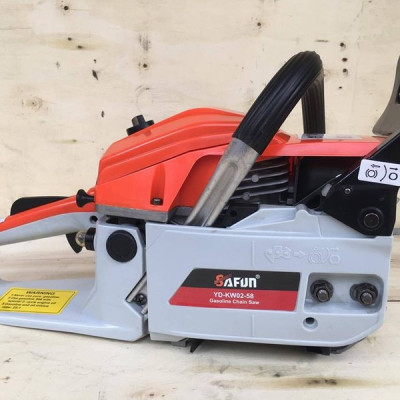 Máy cưa xích chạy xăng  SAFUN 2100W Germany Technology