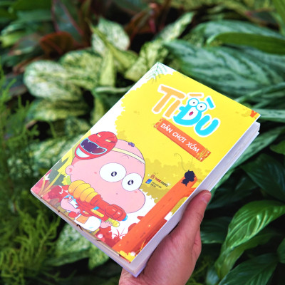 Combo Siin và Tí Đù: A Box Of Siin Hộp Truyện Siêu Ngắn + Tí Đù Dân Chơi Xóm