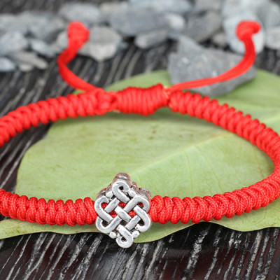 Vòng Tay Charm Kết Đồng Tâm Bạc Ngọc Quý Gemstones GA152