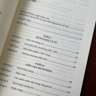 METAVERSE: VŨ TRỤ ẢO VÀ CUỘC CÁCH MẠNG HÓA VẠN VẬT –  Matthew Ball - Vũ Nhân dịch - Alpha Books - Nhà xuất bản Thế Giới (bìa mềm)