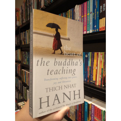 Sách - The Heart of The Buddha