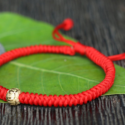 Vòng Kết Dây Đỏ Charm Bi 8Ly Bạc Bọc Vàng 24K Ngọc Quý Gemstones GA158