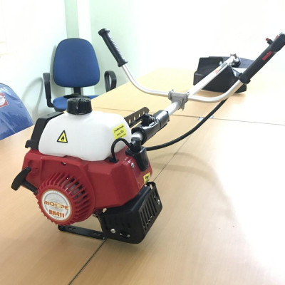 MÁY CẮT CỎ CHẠY XĂNG 2 THÌ 0.8KW RH260 RICHOPE - HÀNG CHÍNH HÃNG