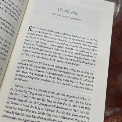 [15 năm Thaihabooks] NĂNG ĐOẠN KIM CƯƠNG – áp dụng giáo lý của Đức Phật vào quản trị doanh nghiệp và đời sống - Bìa cứng