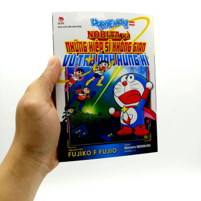 Doraemon Movie Story: Nobita Và Những Hiệp Sĩ Không Gian - Vũ Trụ Anh Hùng Kí (Tái Bản 2023)